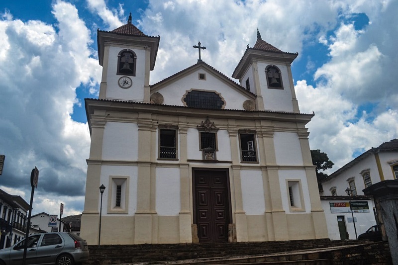 igreja-catedral-da-sé-em-mariana-minas-gerais